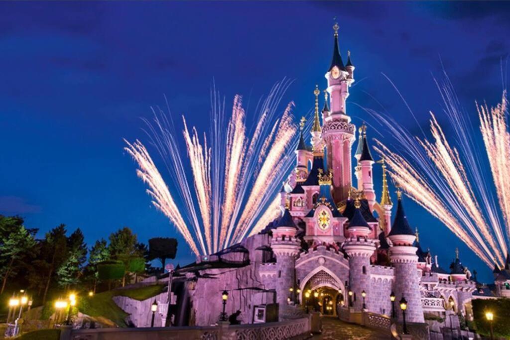 Le Splend'Id Disneyland Chessy (Seine-et-Marne) Exterior foto